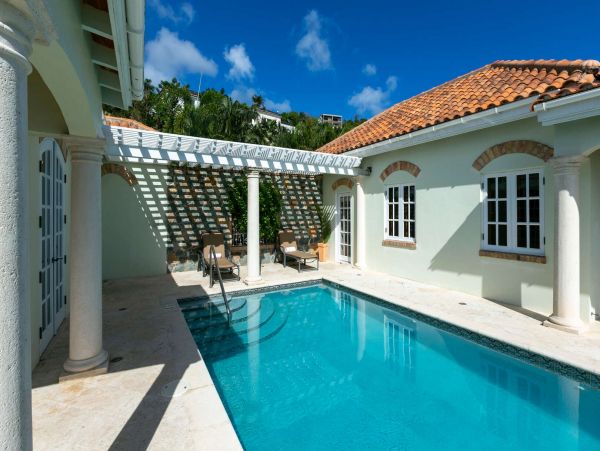 St. John Home 1003810