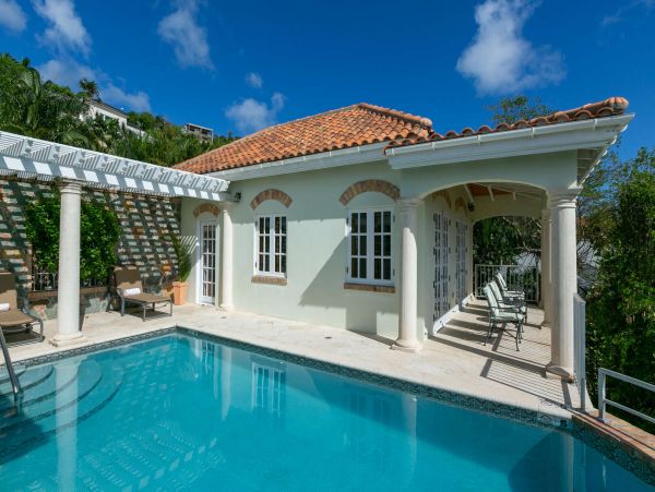 St. John Home 1003810