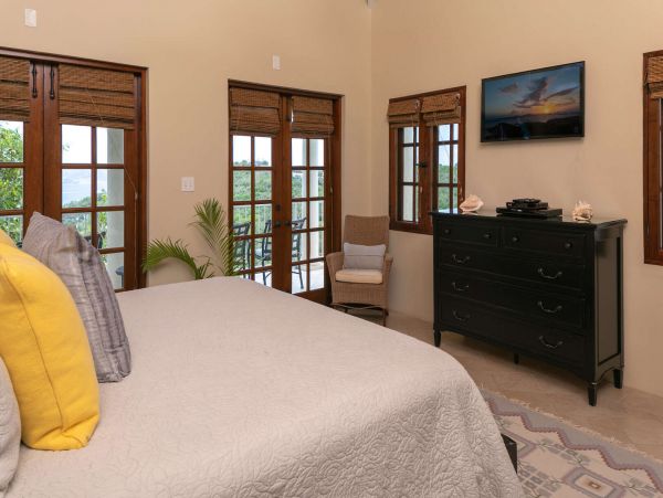 St. John Home 1003810