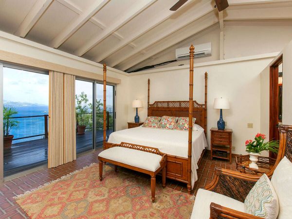 St. John Home 1003813
