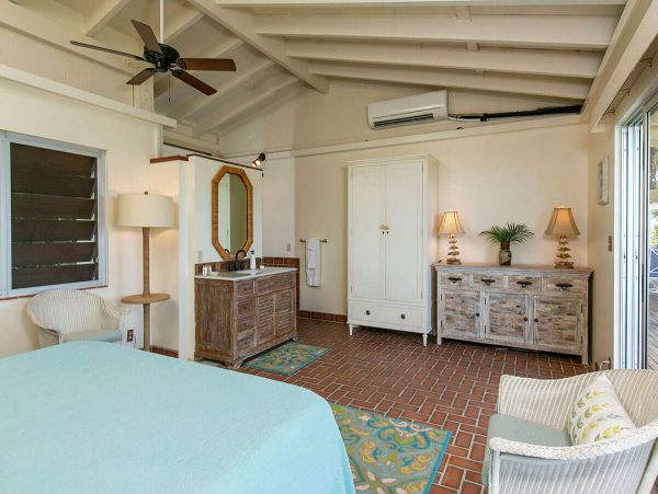 St. John Home 1003813