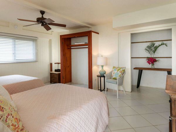 St. John Home 1003813