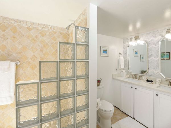 St. John Home 1003815