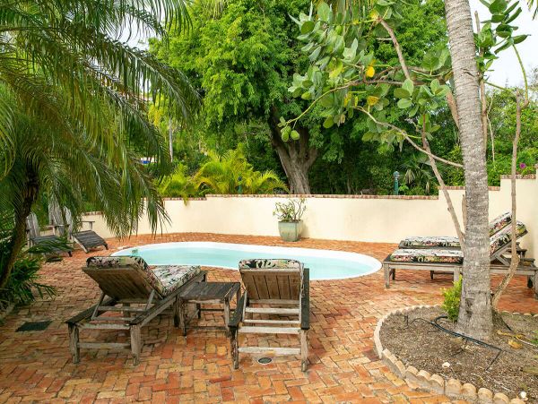 St. John Home 1003817