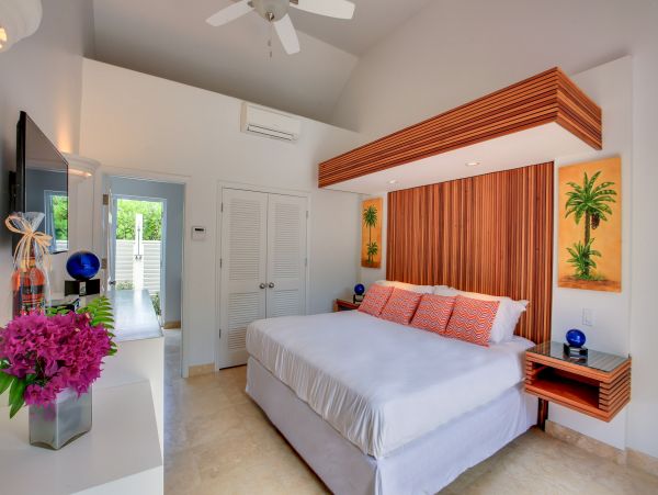 Turks And Caicos Home 1003832