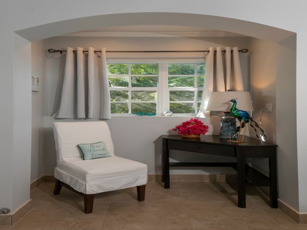 St. John Condo 1003920