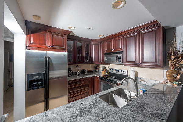 St. John Condo 1003921