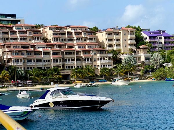 St. John Condo 1003922