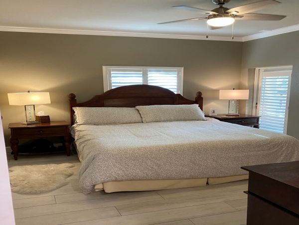 St. John Condo 1003922