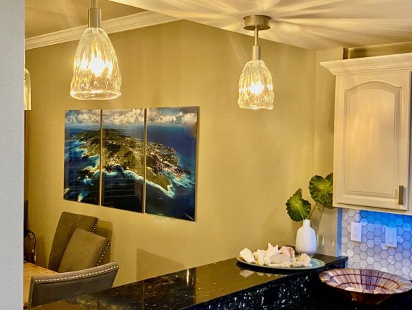 St. John Condo 1003922