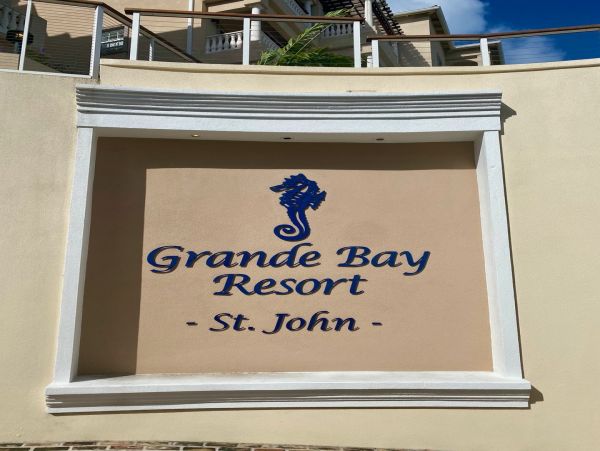 St. John Condo 1003922