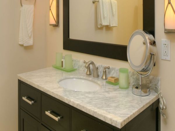 St. John Condo 1003925