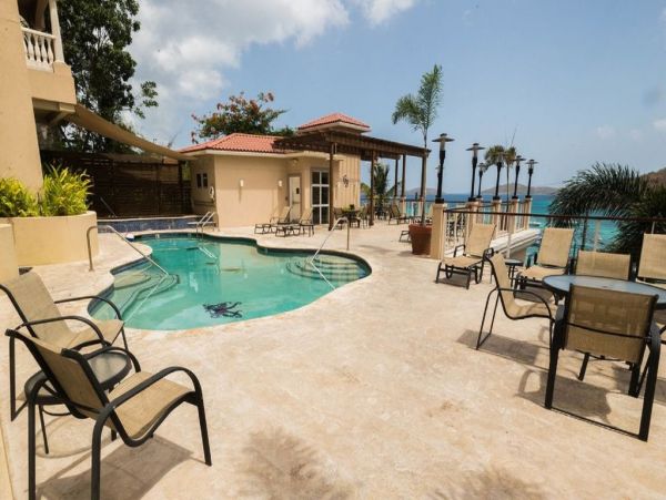 St. John Condo 1003925