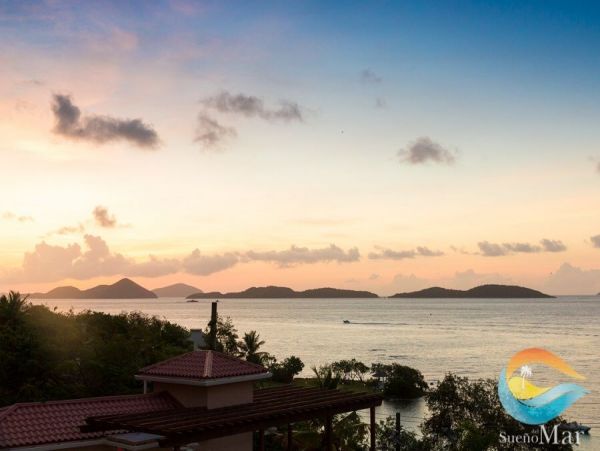 St. John Condo 1003928