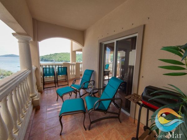 St. John Condo 1003928