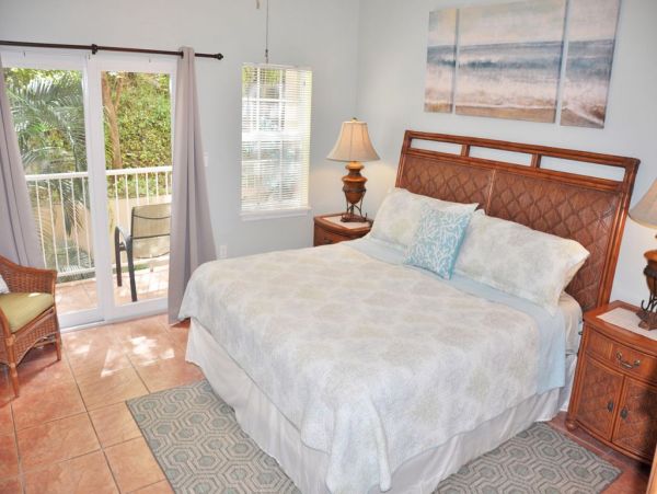 St. John Condo 1003933