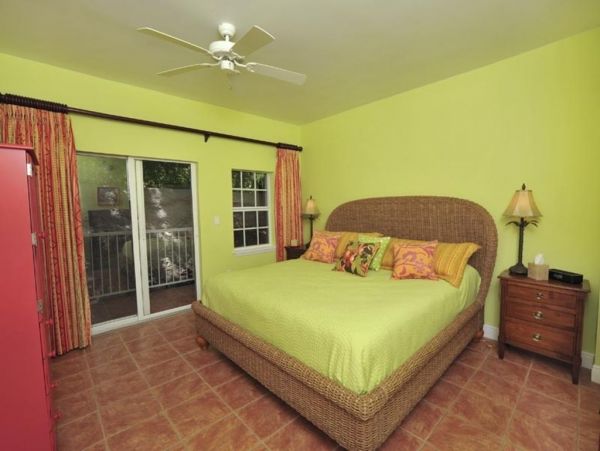 St. John Condo 1003937