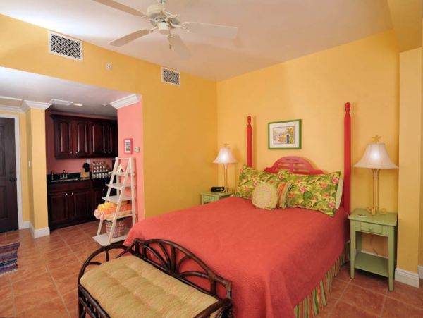 St. John Condo 1003938