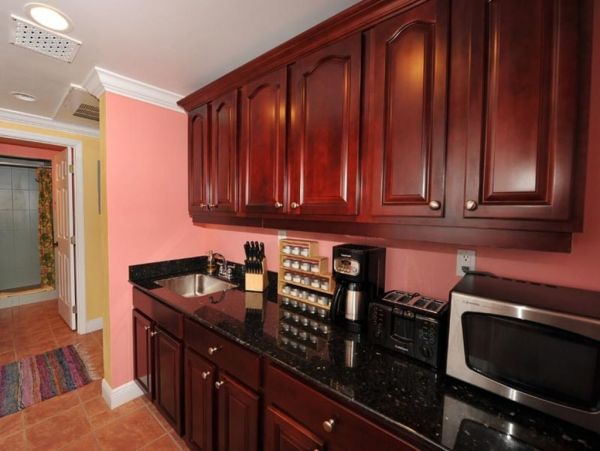 St. John Condo 1003938
