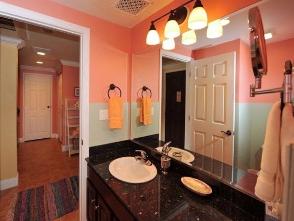 St. John Condo 1003938