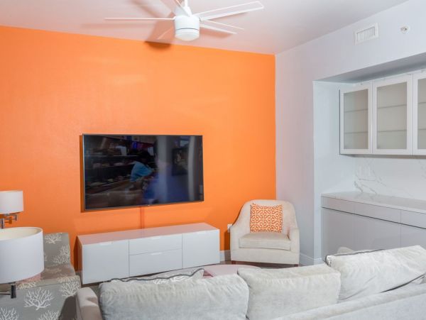 St. John Condo 1003940