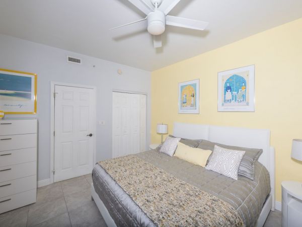 St. John Condo 1003940