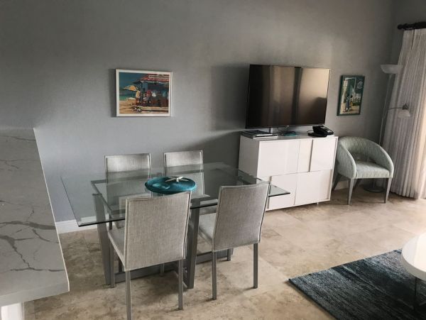St. John Home 1003941