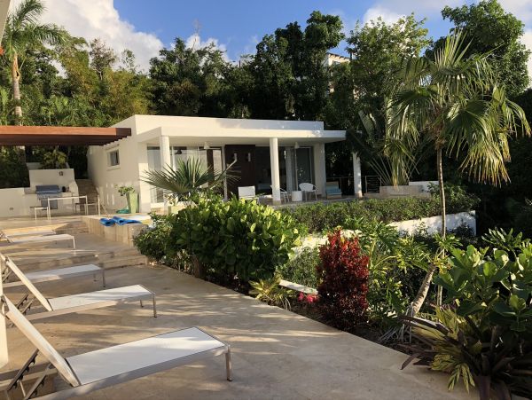 St. John Home 1003973