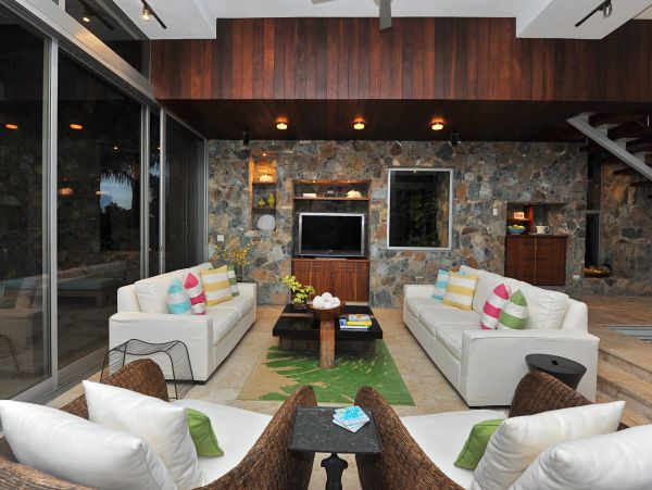 St. John Home 1003973