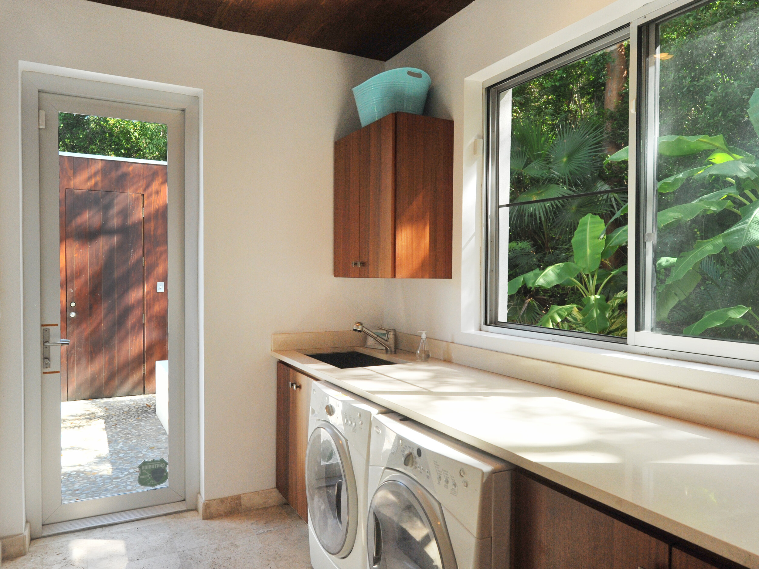 St. John Home 1003973