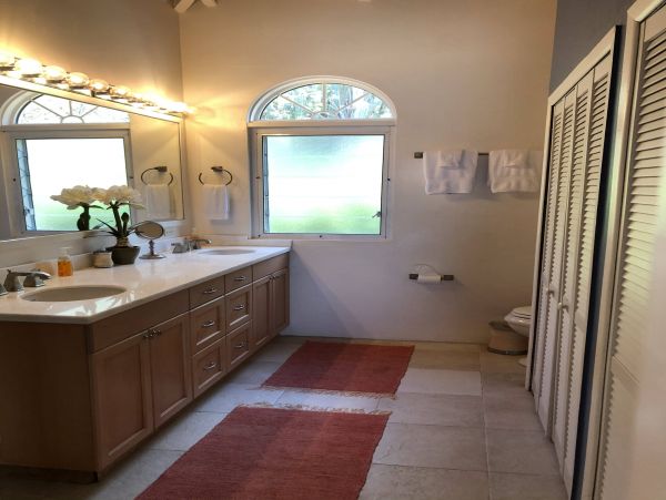 St. John Home 1003974