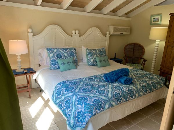 St. John Home 1003976