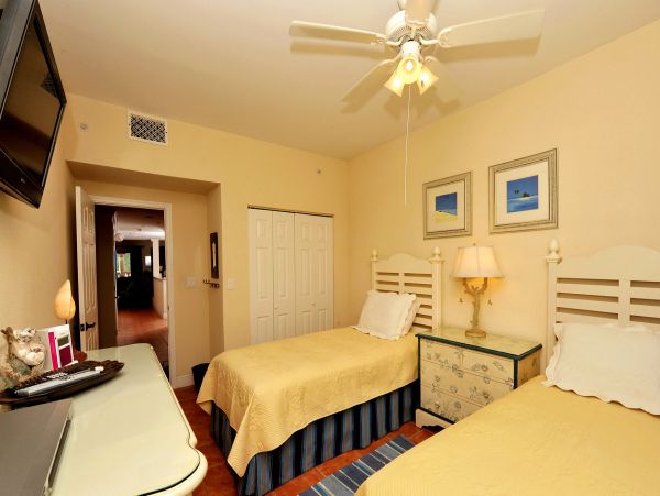 St. John Home 1003978