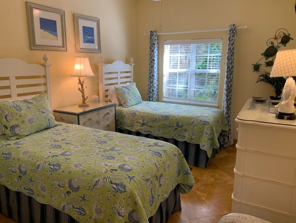 St. John Home 1003978