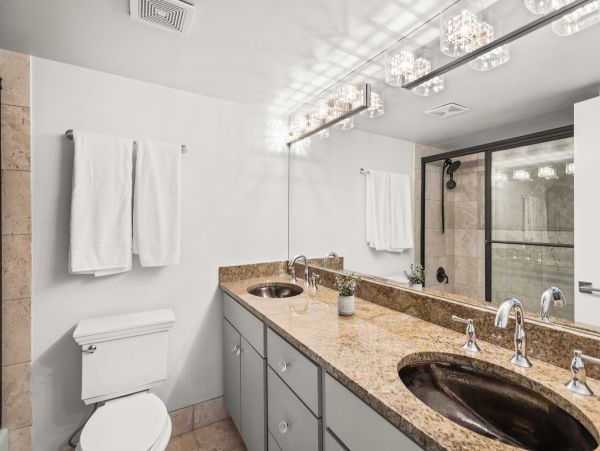 Three Bedroom Luxury Vacation Condo in Aspen