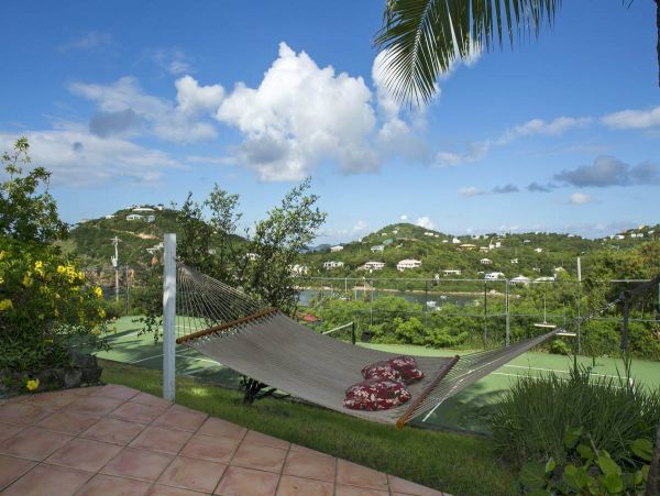 St. John Home 1003980