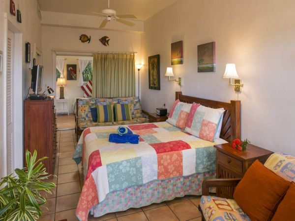 St. John Home 1003980