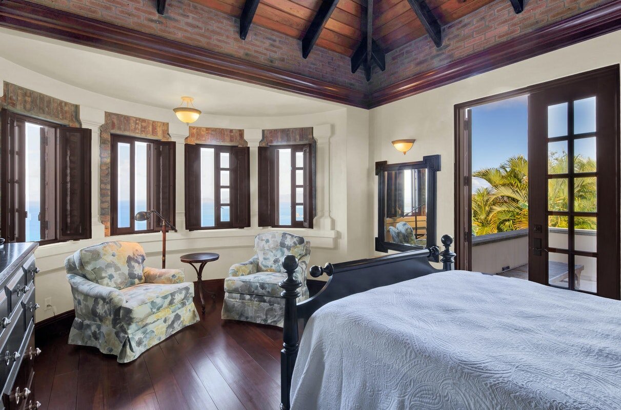 St. John Home 1003984