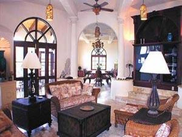 St. John Home 1003985