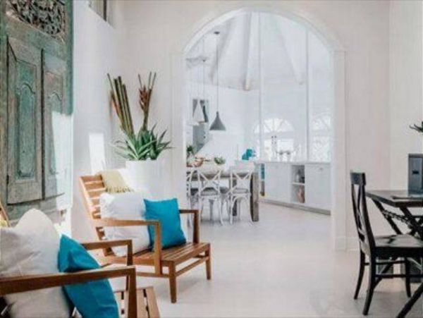 St. John Home 1003986