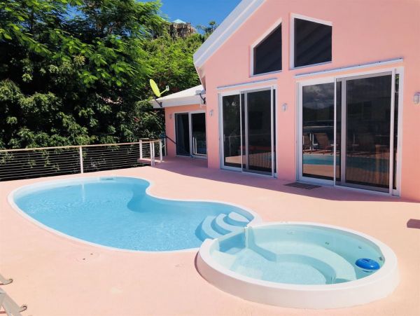 St. John Home 1003988