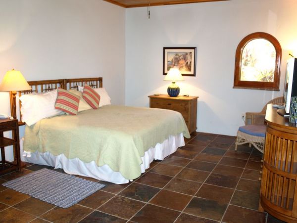 St. John Home 1003990