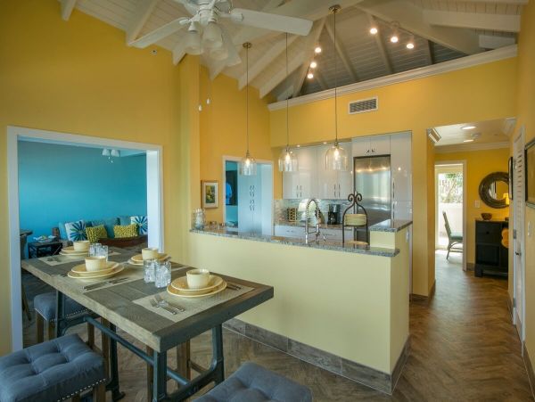 St. John Home 1003991