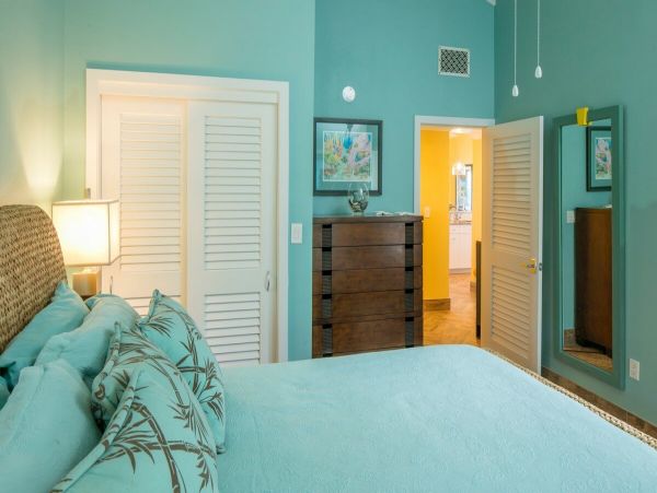 St. John Home 1003991