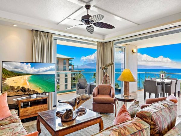Great Views & Location 5 Bedroom Premier Condo in Kaanapali