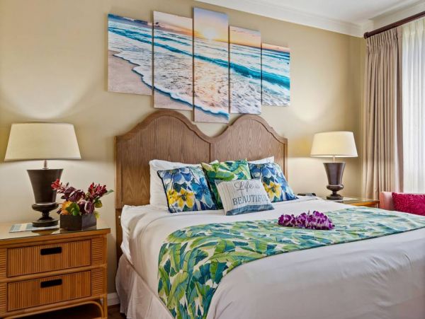 Great Views & Location 5 Bedroom Premier Condo in Kaanapali