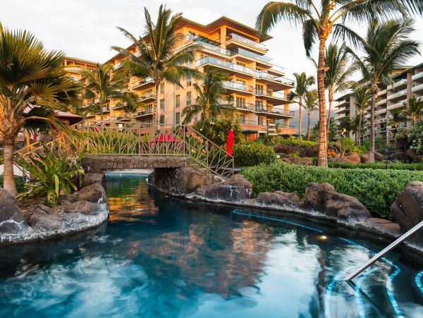 Great Views & Location 5 Bedroom Premier Condo in Kaanapali