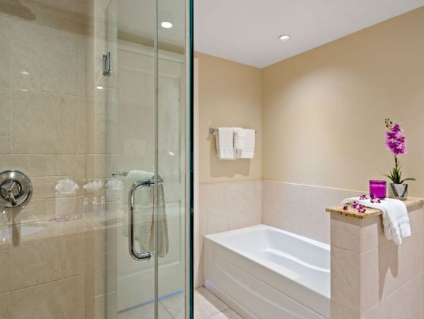 Great Views & Location 5 Bedroom Premier Condo in Kaanapali