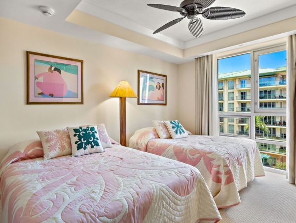 Great Views & Location 5 Bedroom Premier Condo in Kaanapali