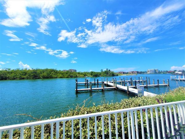 Waterfront Vacation Condo in Marco Island 3 Bedrooms